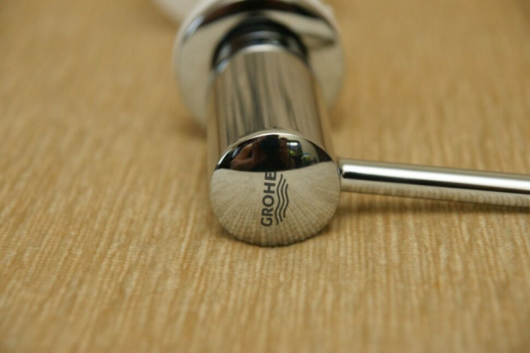 Дозатор для жидкого мыла Grohe Contemporary (40536000)