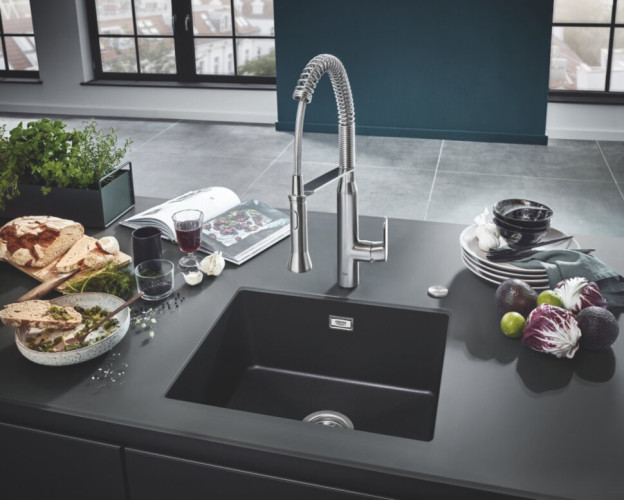 Кухонная мойка гранитная Grohe K700U, 46x41, черный (31653AP0)