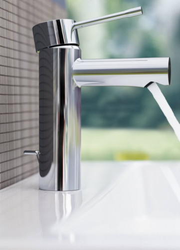 Cмеситель для умывальника Grohe Essence, однорычажный, хром (32898001)